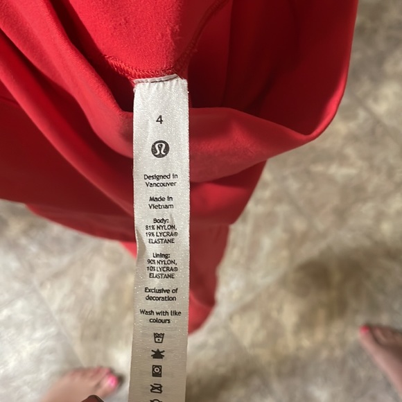 Lululemon super high rise double aligned leggings 28” - Picture 3 of 4